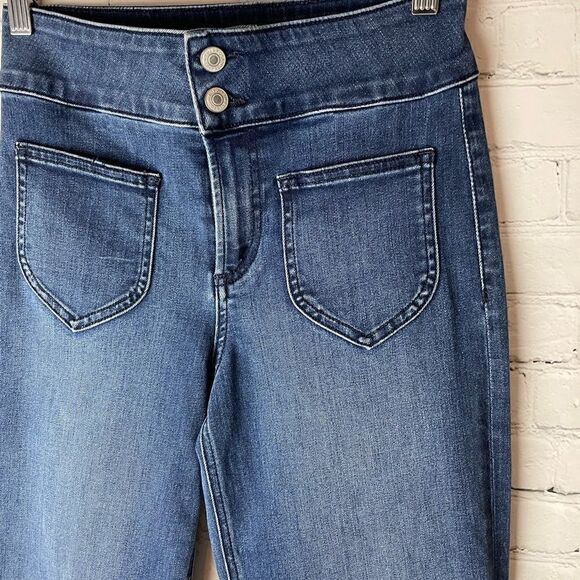 Tularosa Camilla Crop Flare Jean 26 - Picture 5 of 12